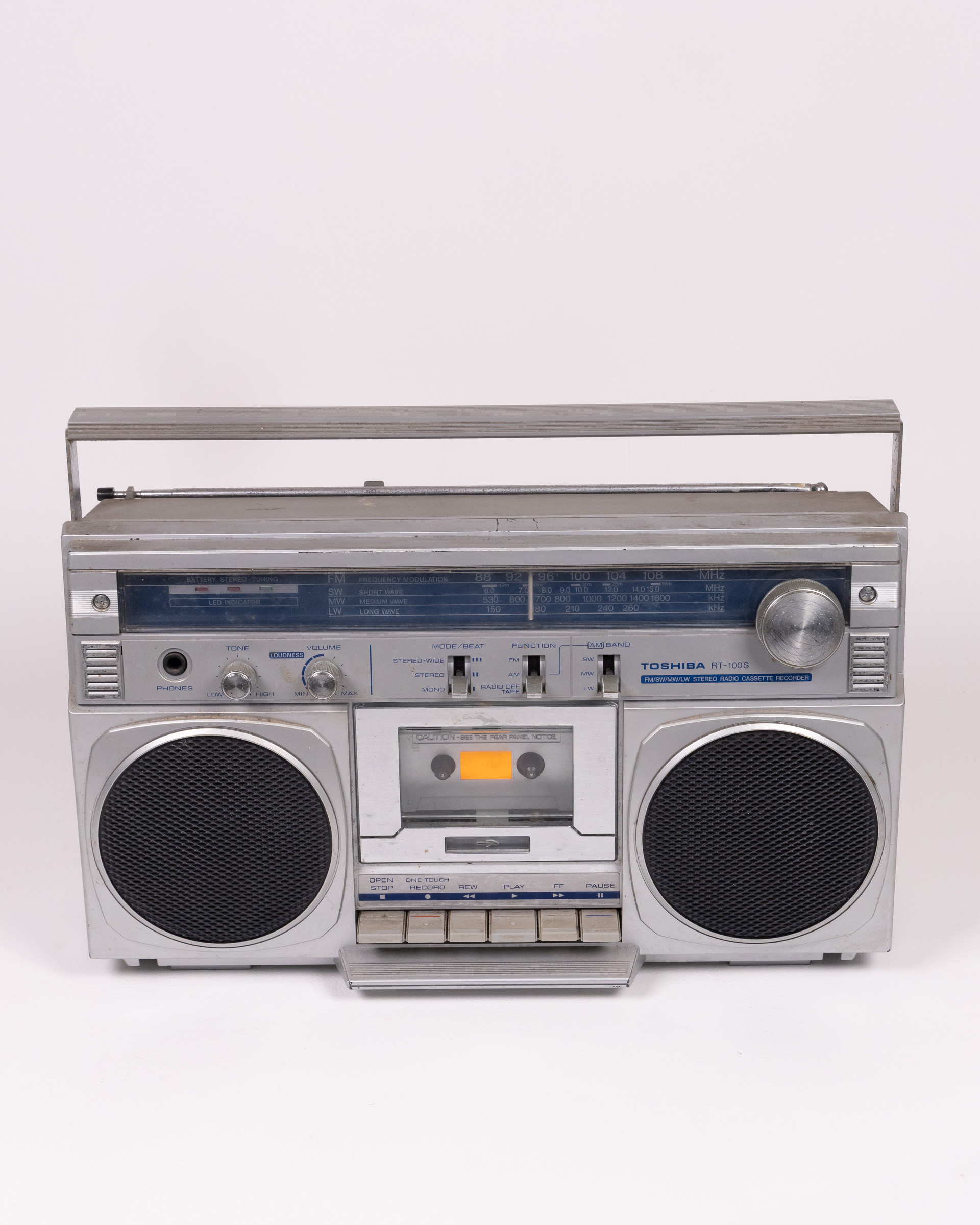 Toshiba CT-305 Radio Cassette Recorder with Antenna