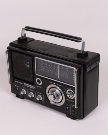 Lloytron Pathfinder MKII Radio with Multi-Band Receiver