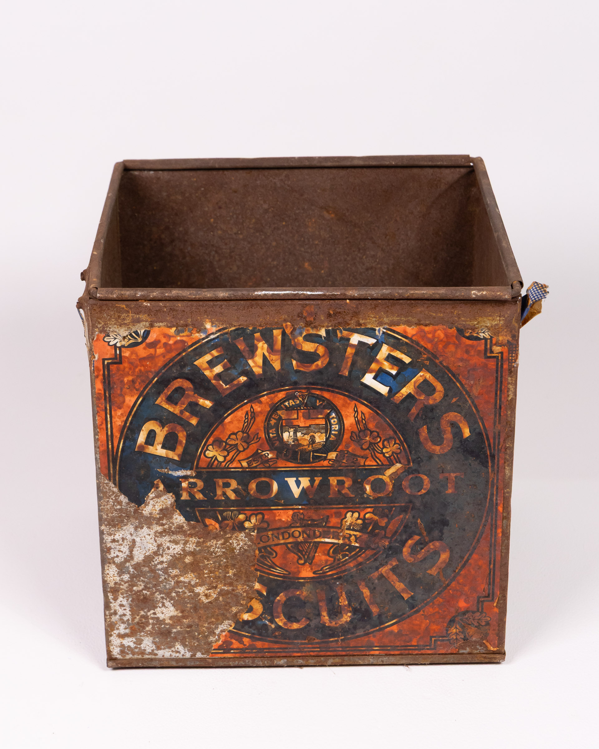Vintage Brewster’s Arrowroot Biscuits Tin with Graphics