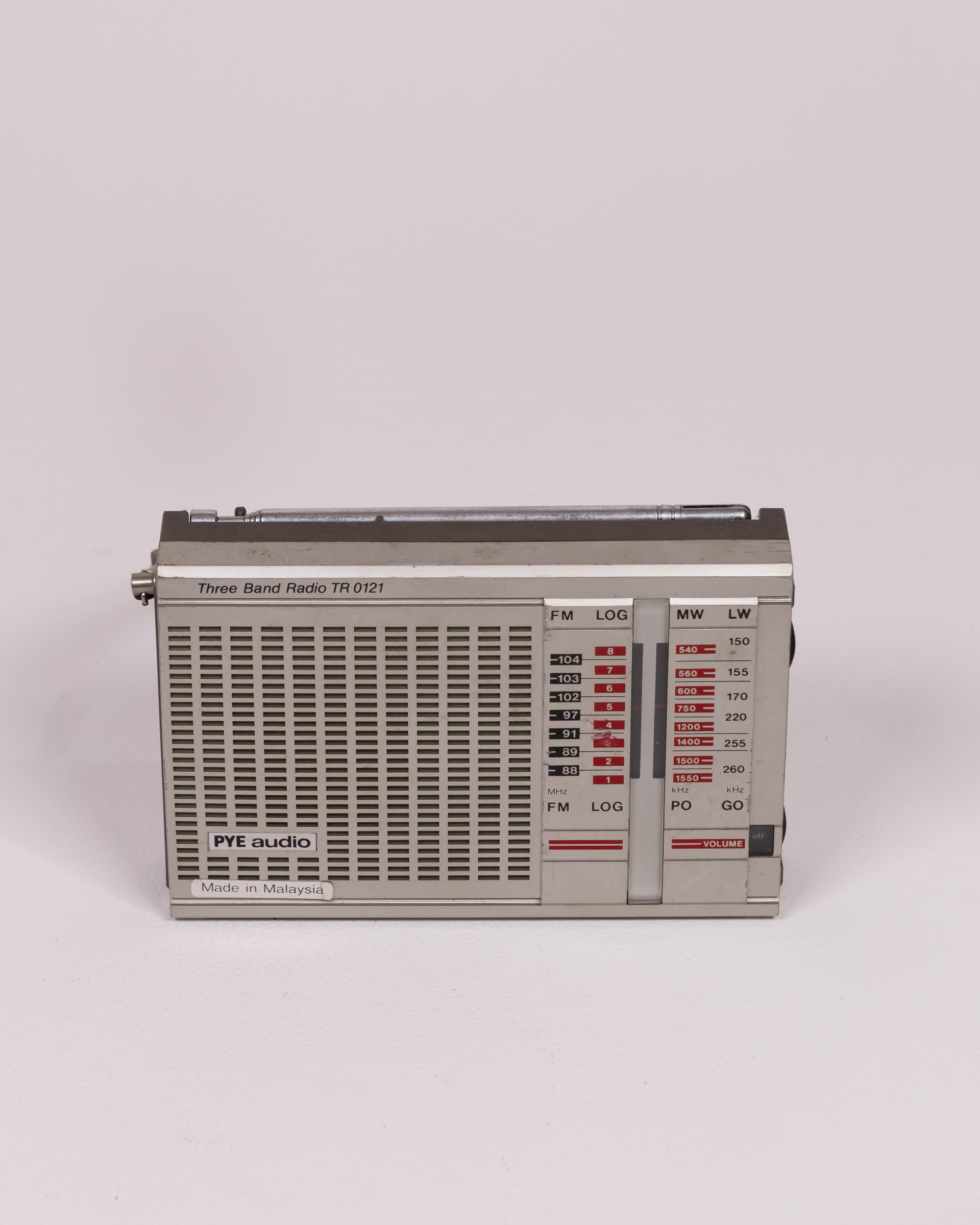 Vintage PYE Audio Radio TR 0121 with Three Bands