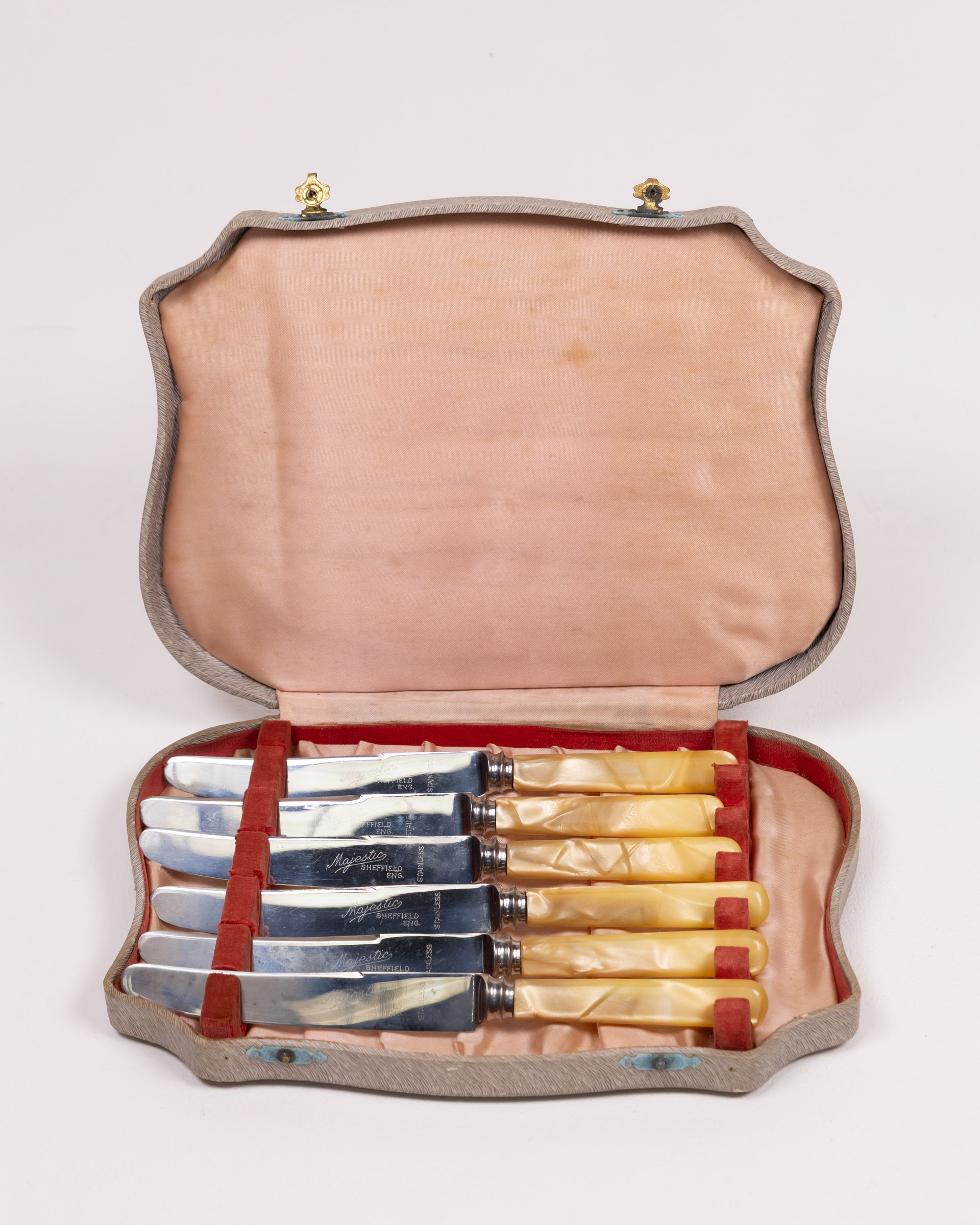 Vintage Majestic Sheffield Silver Plated Knives with Case