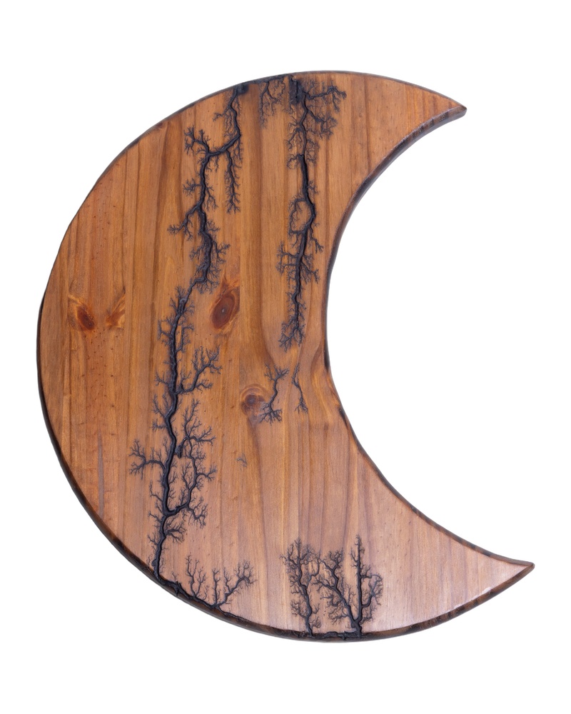 Unique Wooden Bowl with Lichtenberg Fractal Burning – Crescent Moon Shape