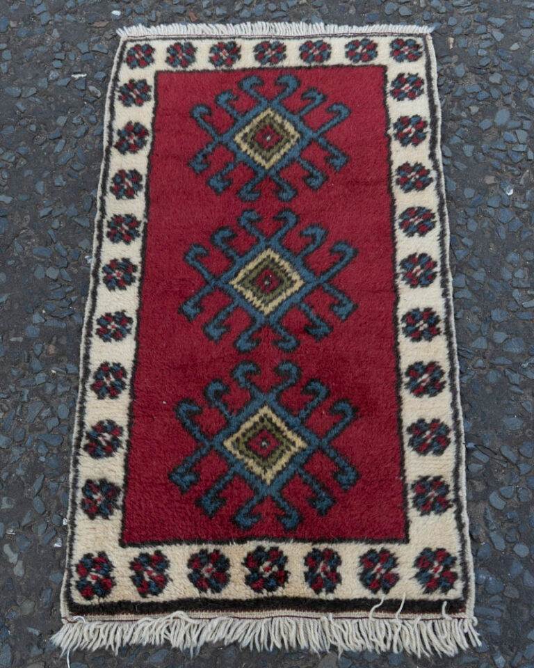 Vintage Wool Rug with Geometric Design - ZZ28