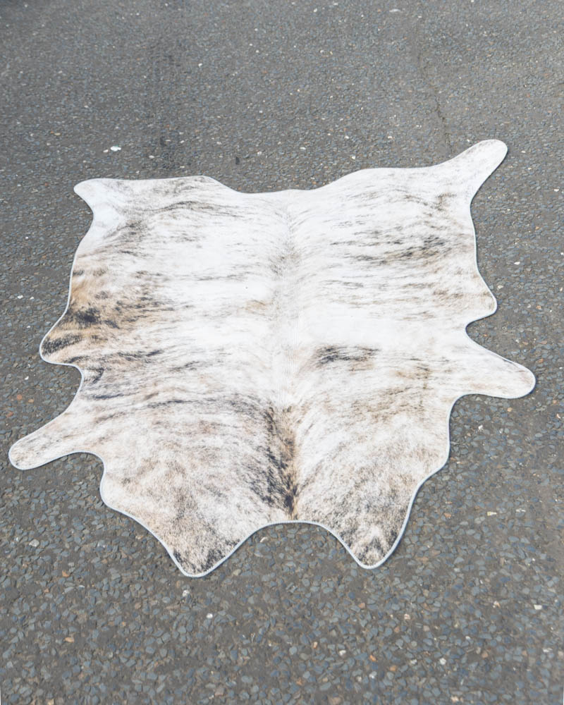 Cowhide Style Print Fabric Rug with White Edging -ZZ11