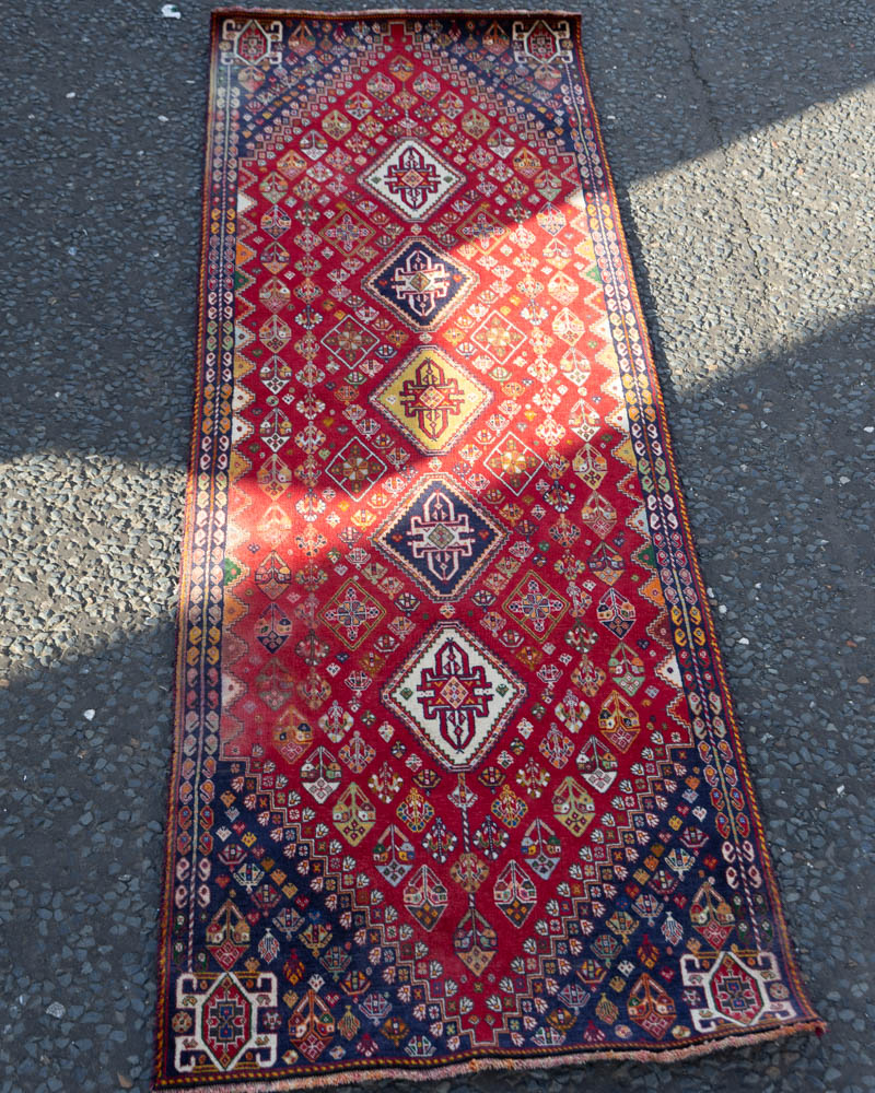 Vintage Persian Wool Rug with Geometric Medallion Design – ZZ35