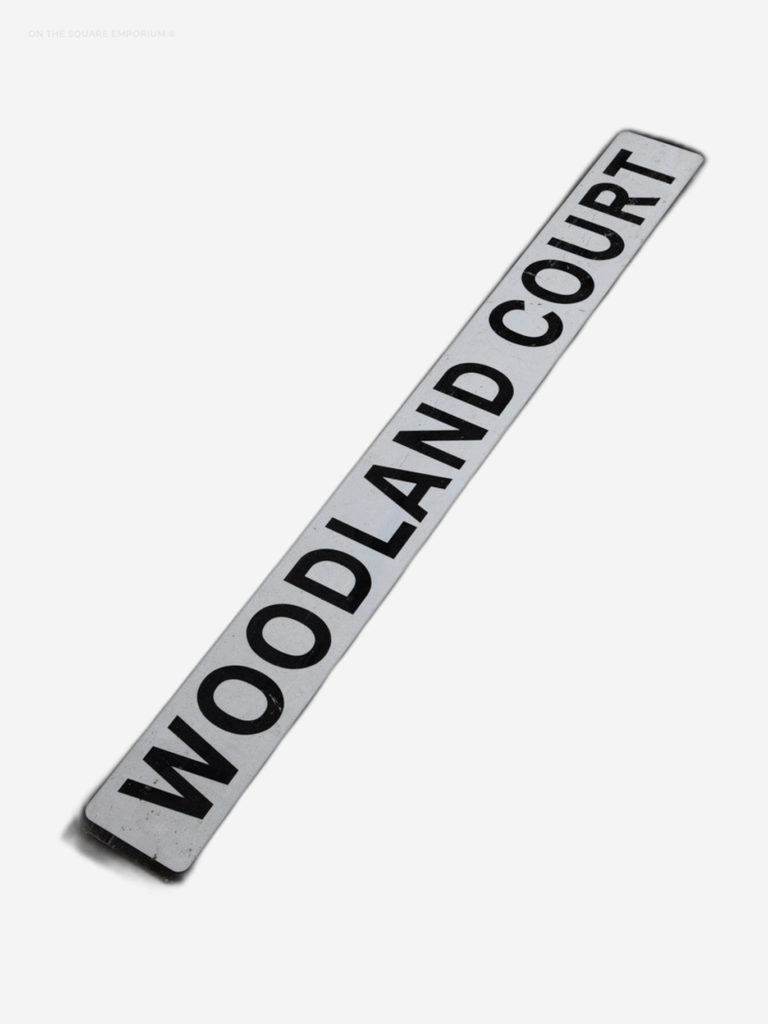 Street Sign - Woodland Court