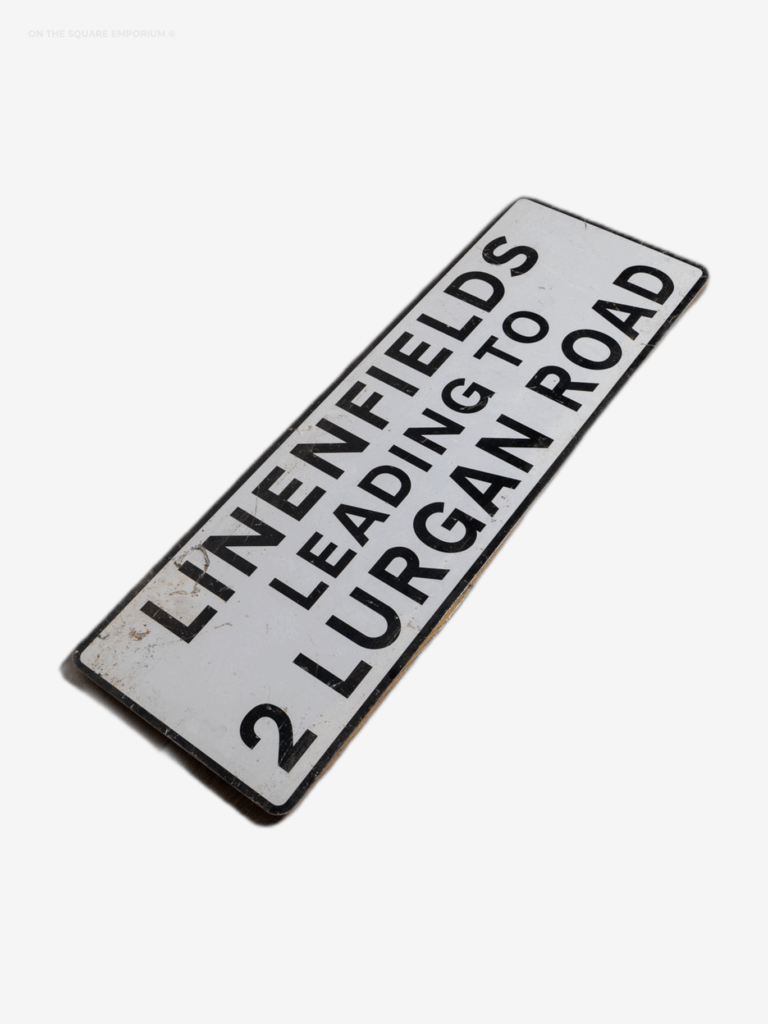 Street Sign - Linenfields Leading to 2 Lurgan Road