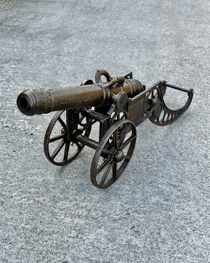 Cast Iron 60″ Large-Scale Replica Cannon with Wheels