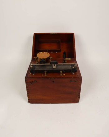 Portable Galvanic Battery, with original batteries