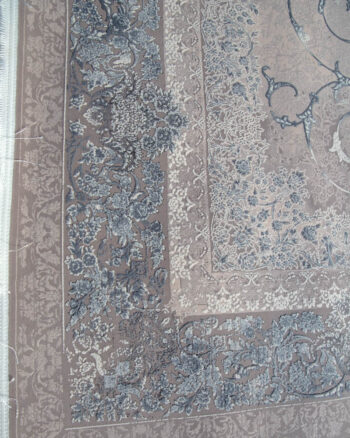 Fine Woven Iranian Carpet with Floral Pattern – 4-17CH