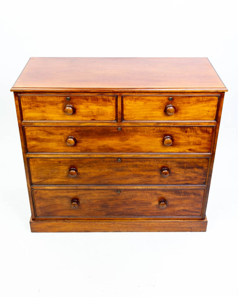 Antique Mahogany Chest of Drawers with Wooden Knobs
