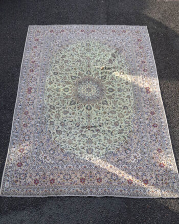 Hand Woven Persian Kashan Kork Wool Carpet with Design – MR05