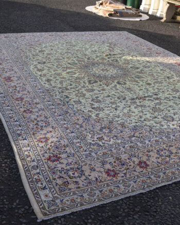 Hand Woven Persian Kashan Kork Wool Carpet with Design – MR05