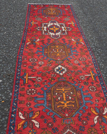 Persian Heriz Wool Runner Rug with Geometric Designs – MR10