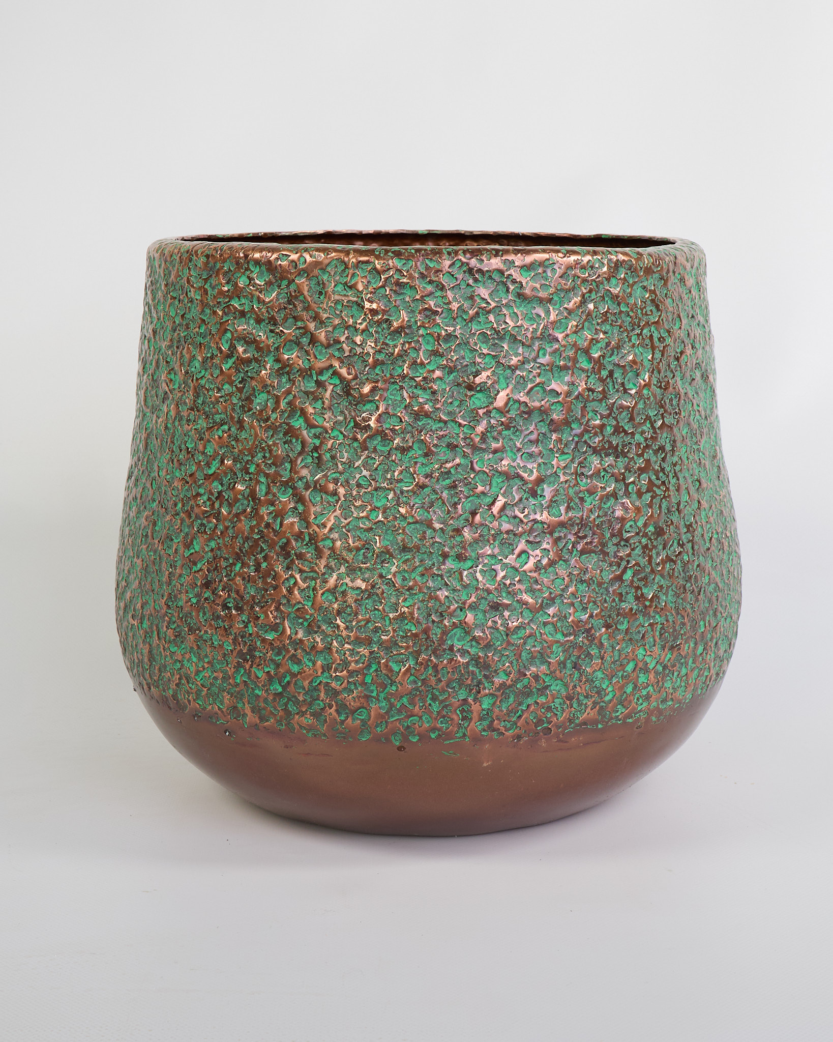 Medium Curved Aluminium Planter with Bronze Finish