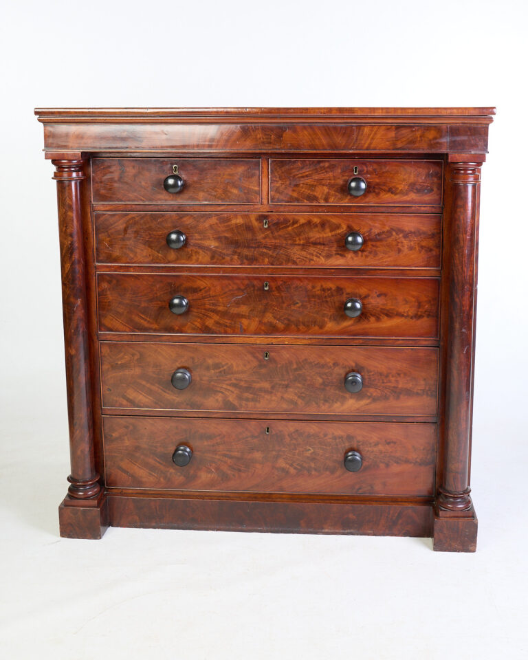 Victorian Mahogany Chest of Drawers with Column Details
