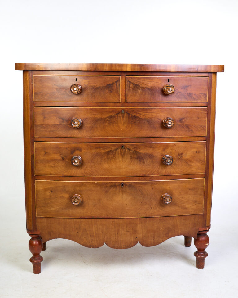 Antique Wooden Chest of Drawers with Turned Legs