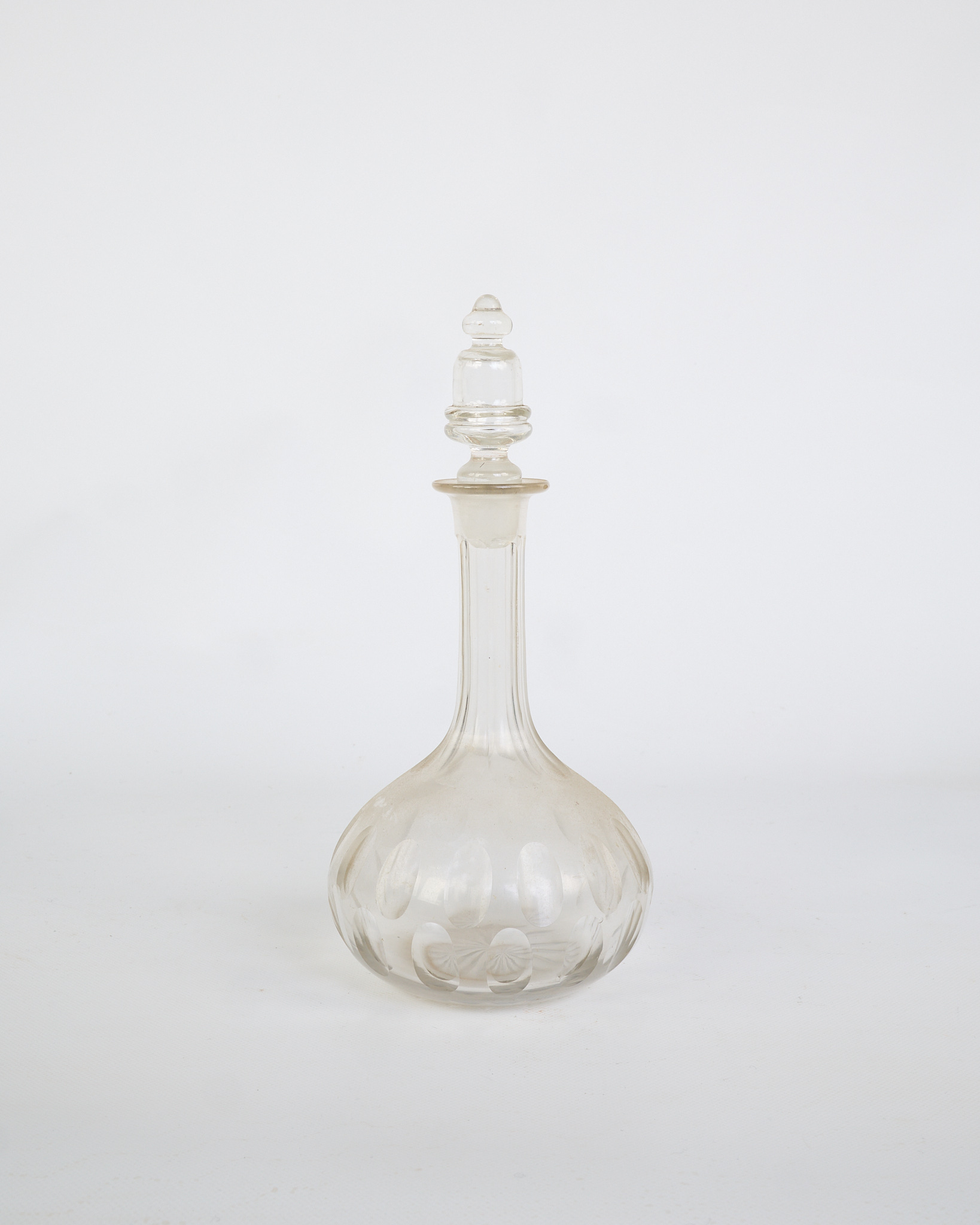 Vintage Clear Glass Decanter with Stopper