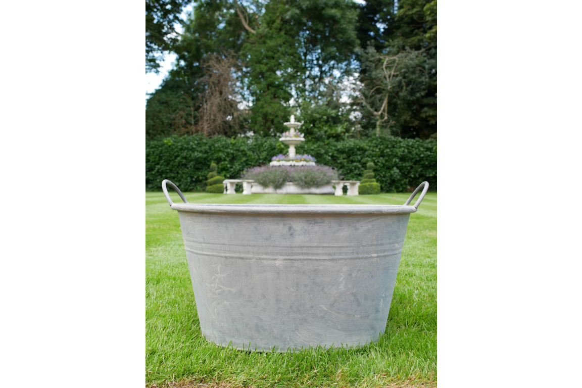 Galvanised Metal Tub with Dual Handles