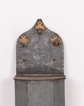 Antique Metal Wall Mounted Wash Basin with Brass Fittings