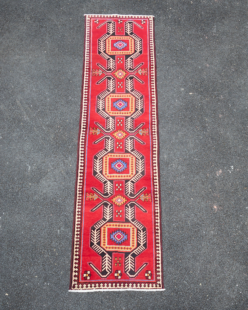 Vintage Persian Hamadan Wool Runner with Aztec Medallion Design – TRA02