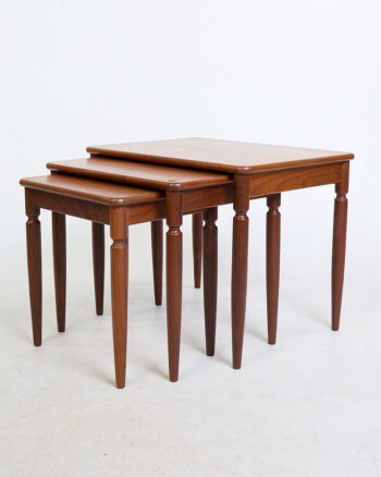Vintage Mid Century Wooden Nesting Tables with Tapered Legs
