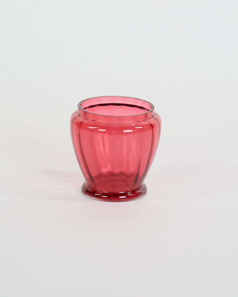 Retro Red Fluted Glass Decorative Pot