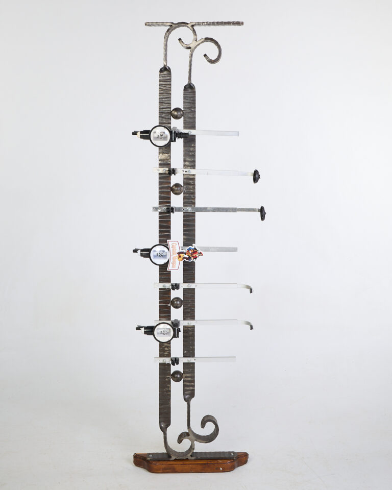 Beaumont Industrial Forged Iron Bar Optic Dispenser