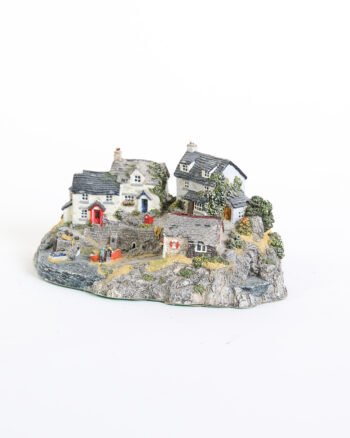 Danbury Mint Fisherman’s Cove Jane Hart Miniature Village Model