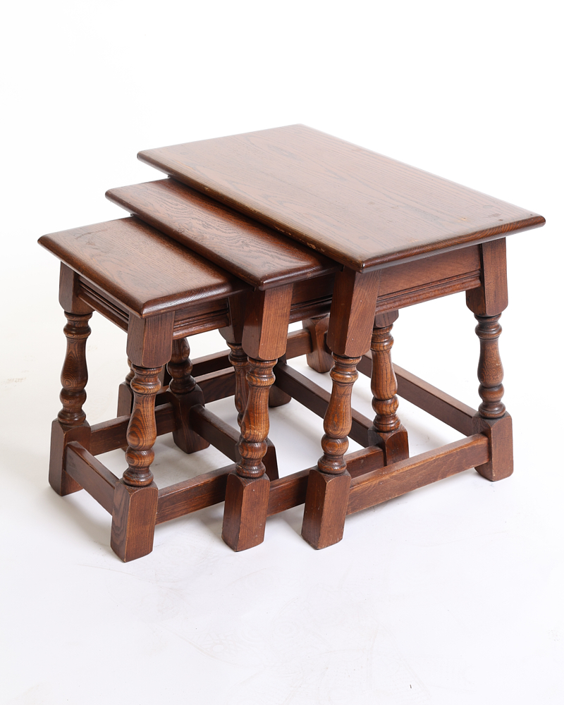 Vintage Rustic Wooden Nesting Tables with Turned Legs