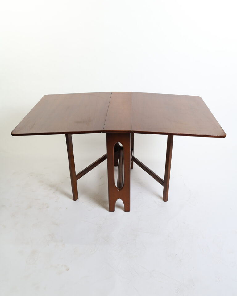 Vintage Wood Drop Leaf Gateleg Dining Table with Folding Design