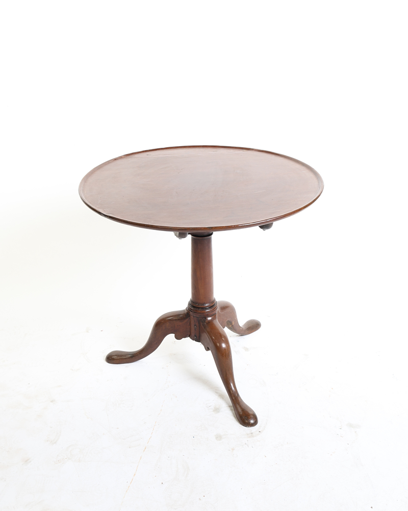 Antique Georgian Brown Wood Tripod Tilt-Top Table