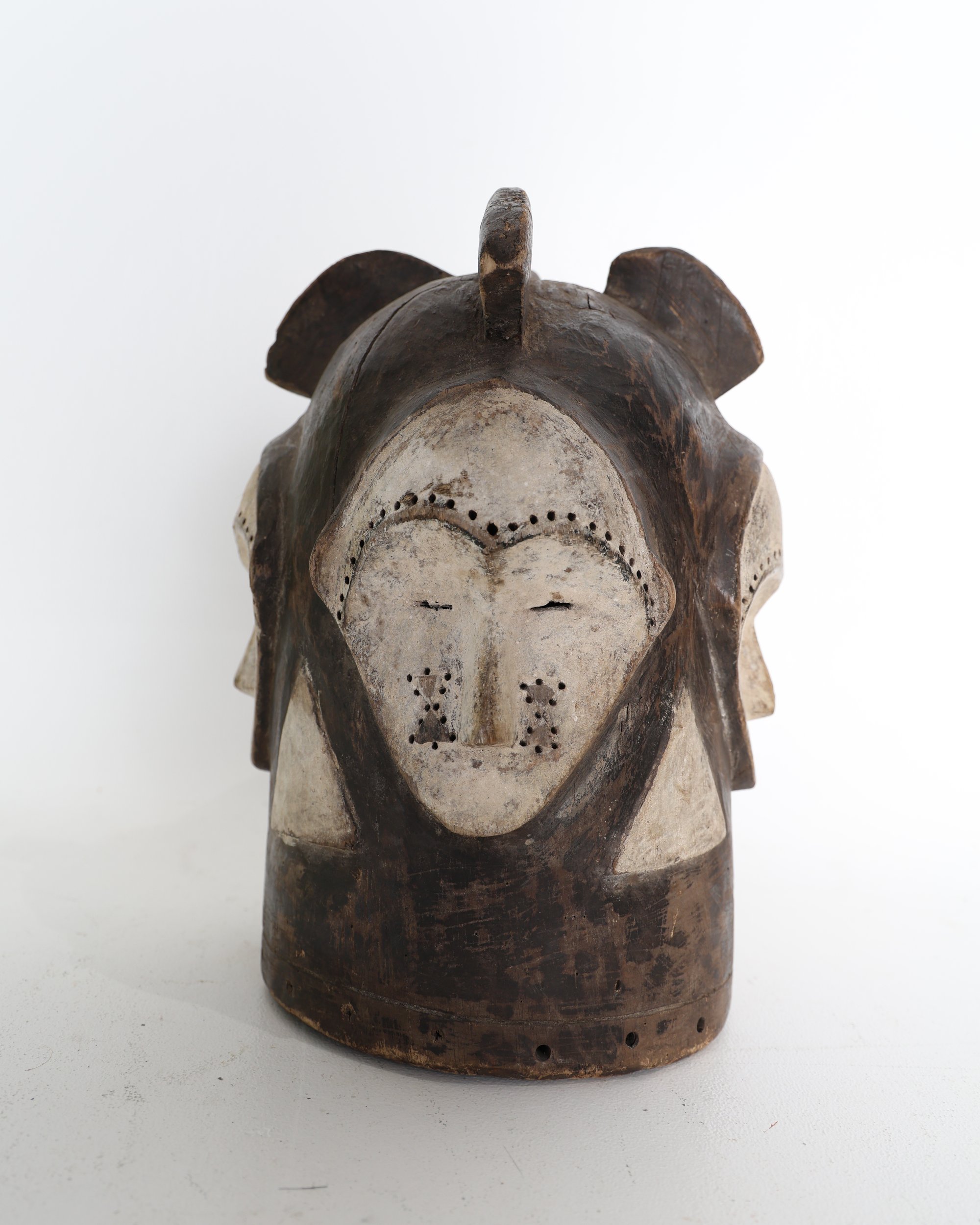 Hand-Carved Suaga (Suah) Helmet Mask Attributed to the Mambilla People