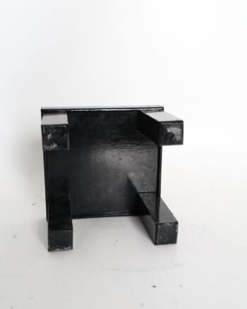 black wooden pot stand