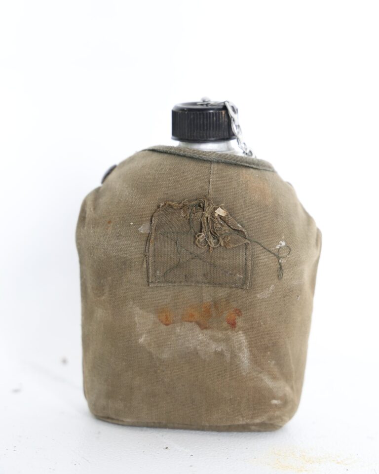 Vintage Style Military Canteen with Canvas Cover and Strap Studs