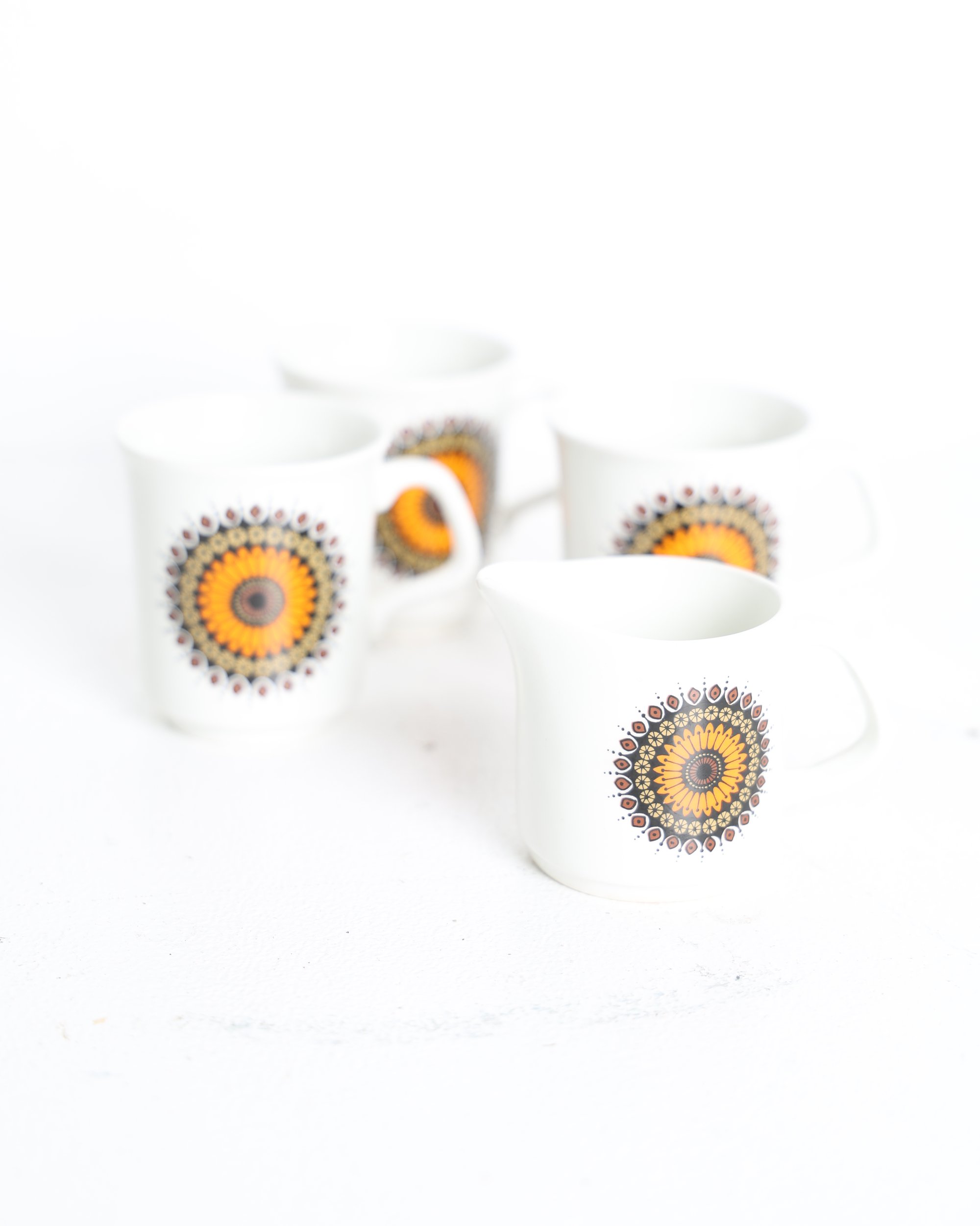 J and G Meakin Studio Ceramic Mugs and Creamer Set