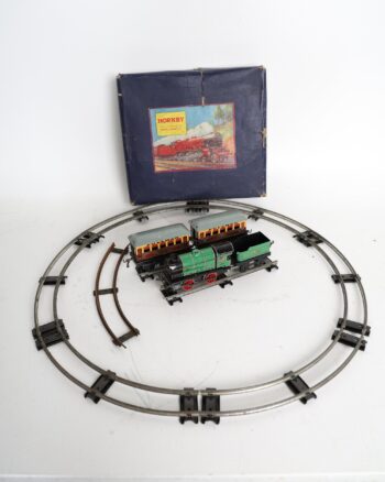 Vintage Hornby O Gauge Meccano Passenger Train Set