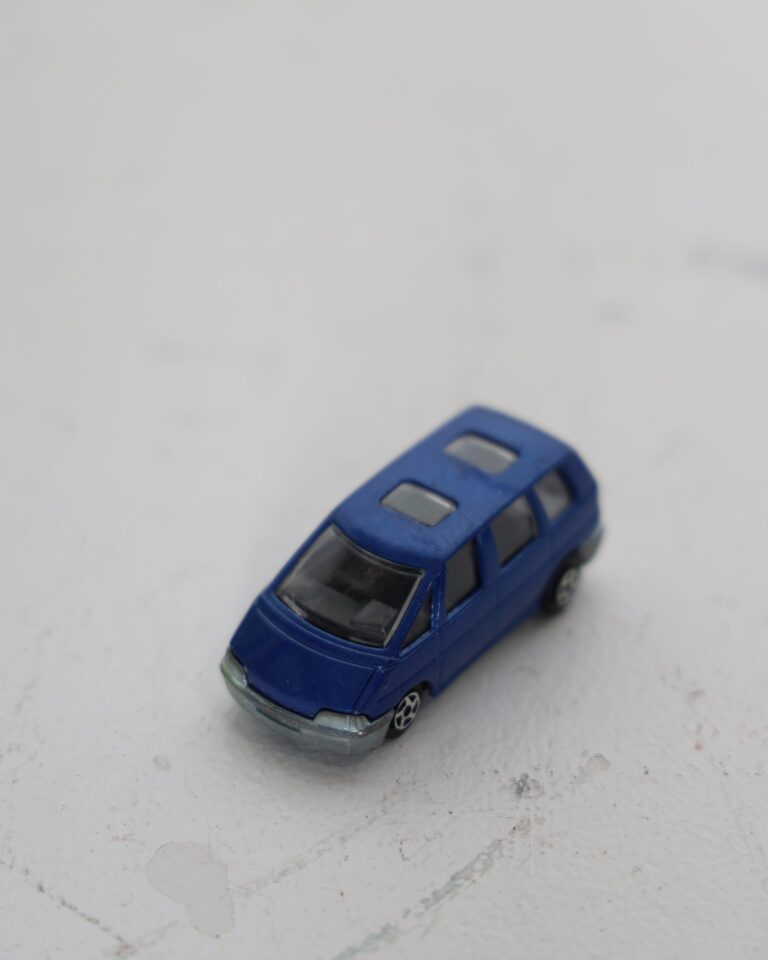 Majorette Renault Espace Toy Car
