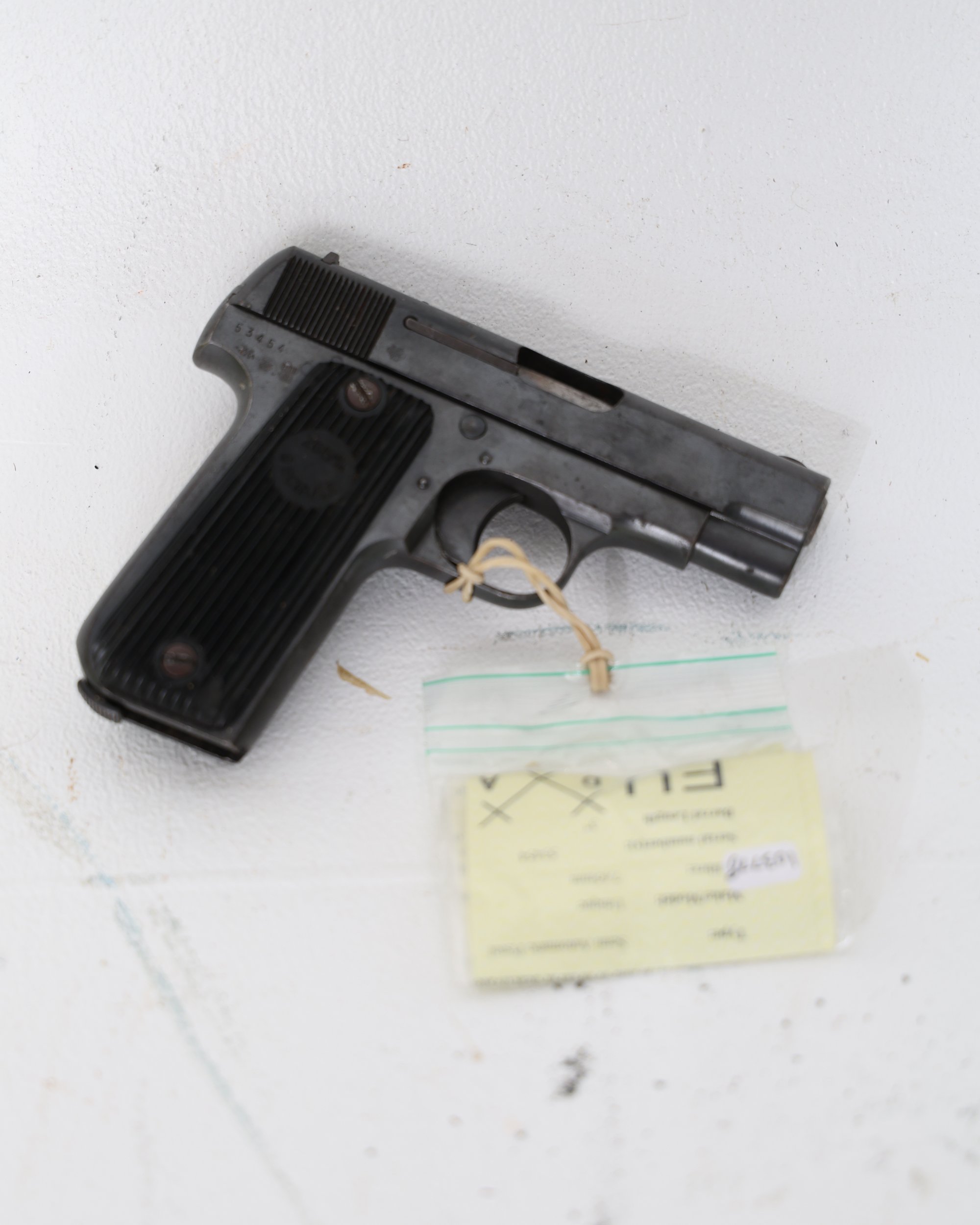 Deactivated Nazi  Unique Model Pistol with Grips Marked 9 Schuss