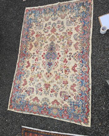Cream and Blue Floral Patterned Persian Kerman Wool Rug – JRJ01