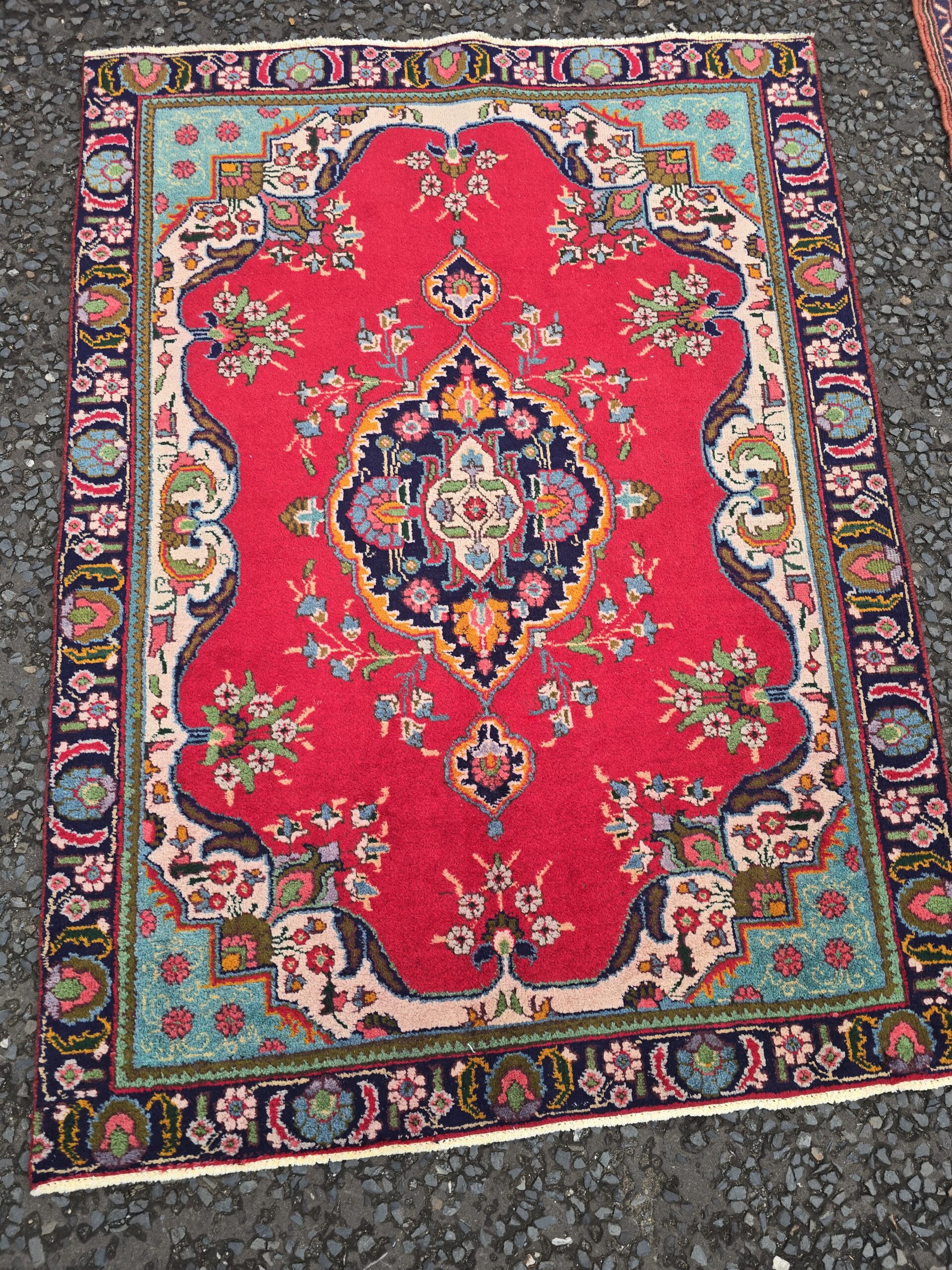 Multi Coloured Hand Woven Persian Heriz Wool Rug – JRJ07
