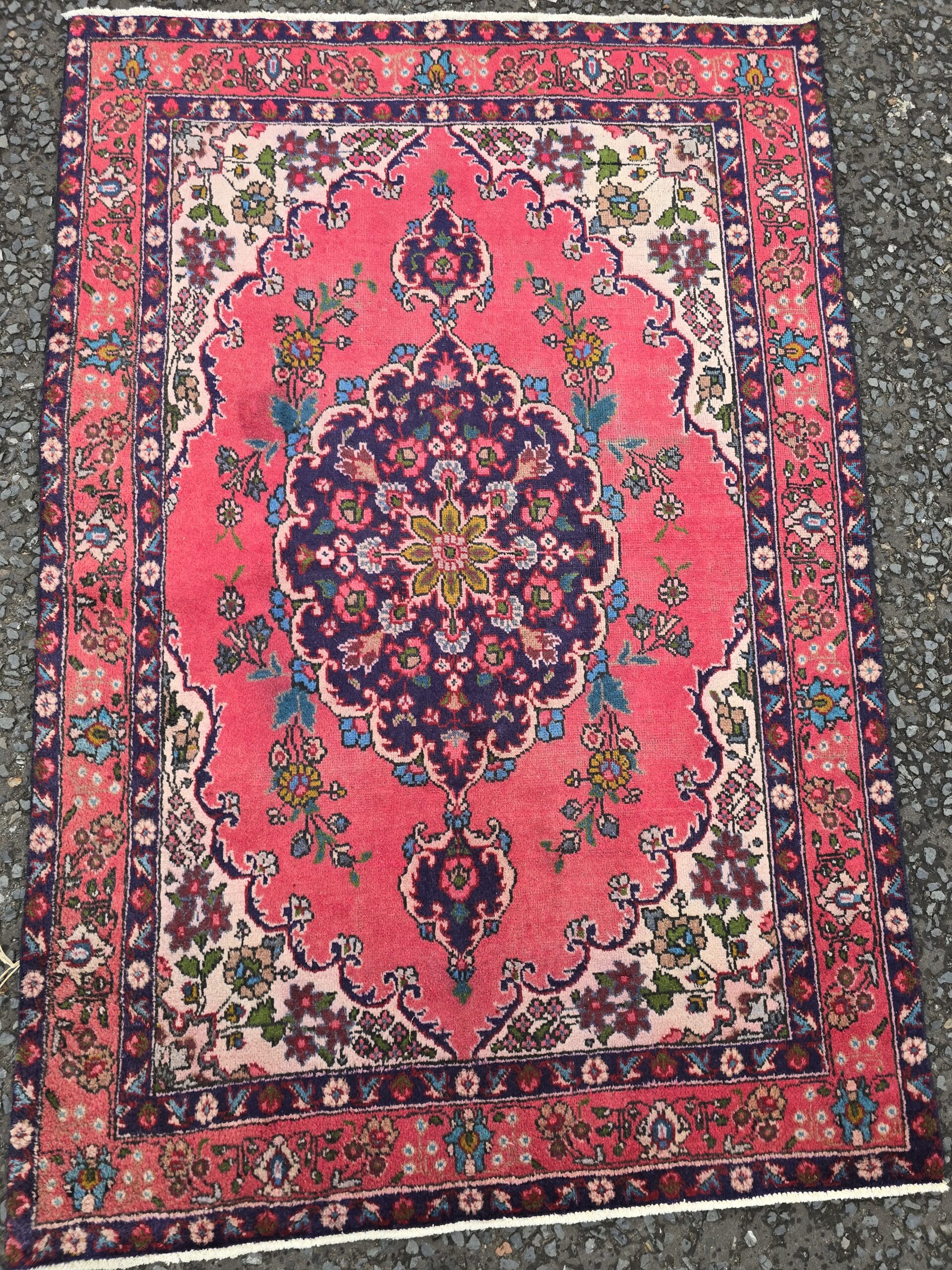 Vintage Handwoven Persian Tabriz Rug with Red Ground – JRJ13