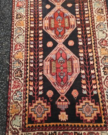 Persian Hamadan Wool Runner Rug with Treble Medallion Design – JRJ26
