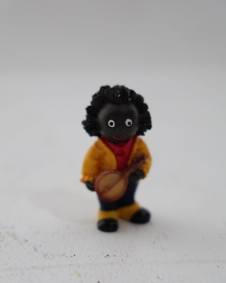 Small Collectible Golly Figurine Playing Banjo
