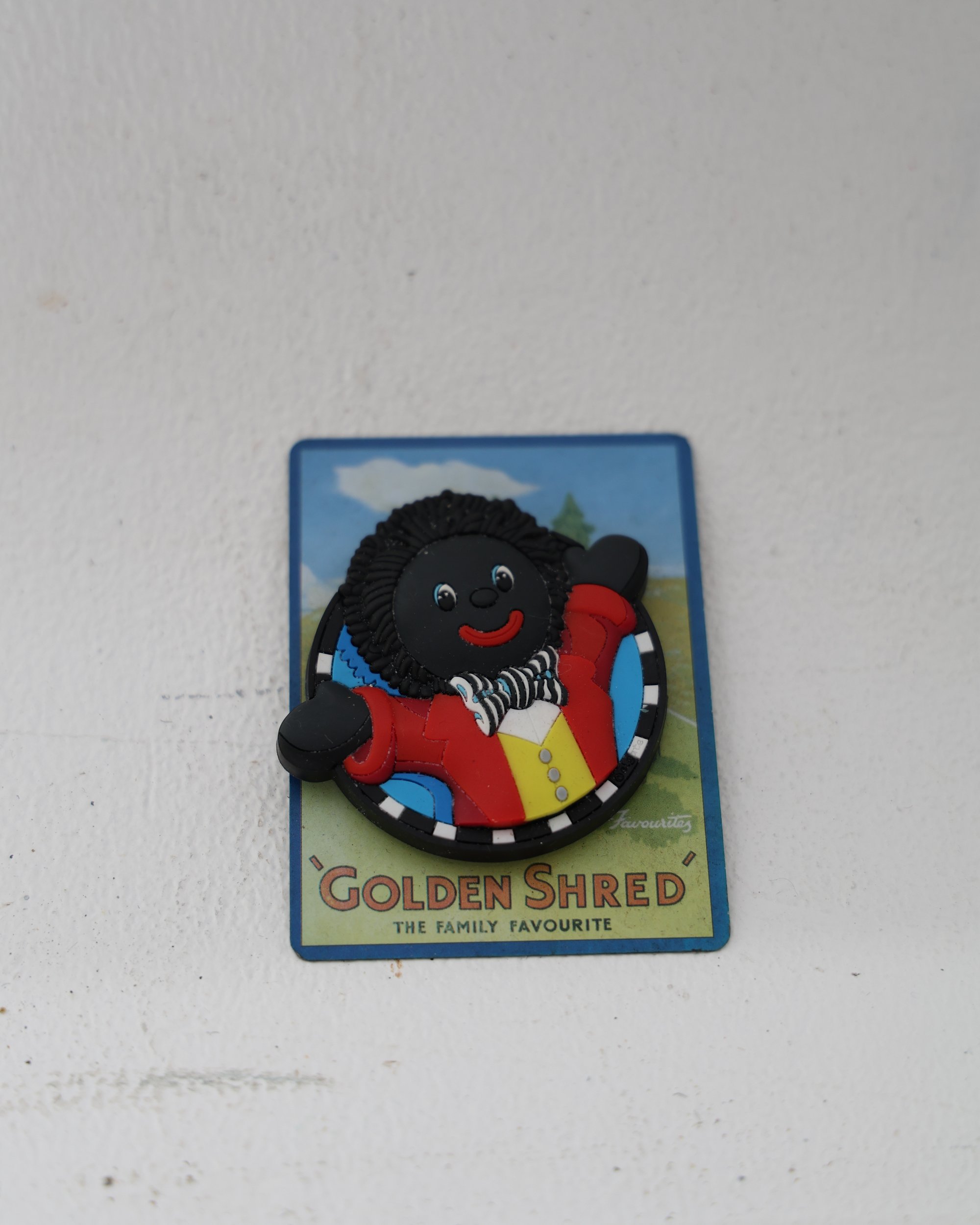 Robertson Golden Shred Fridge Magnet