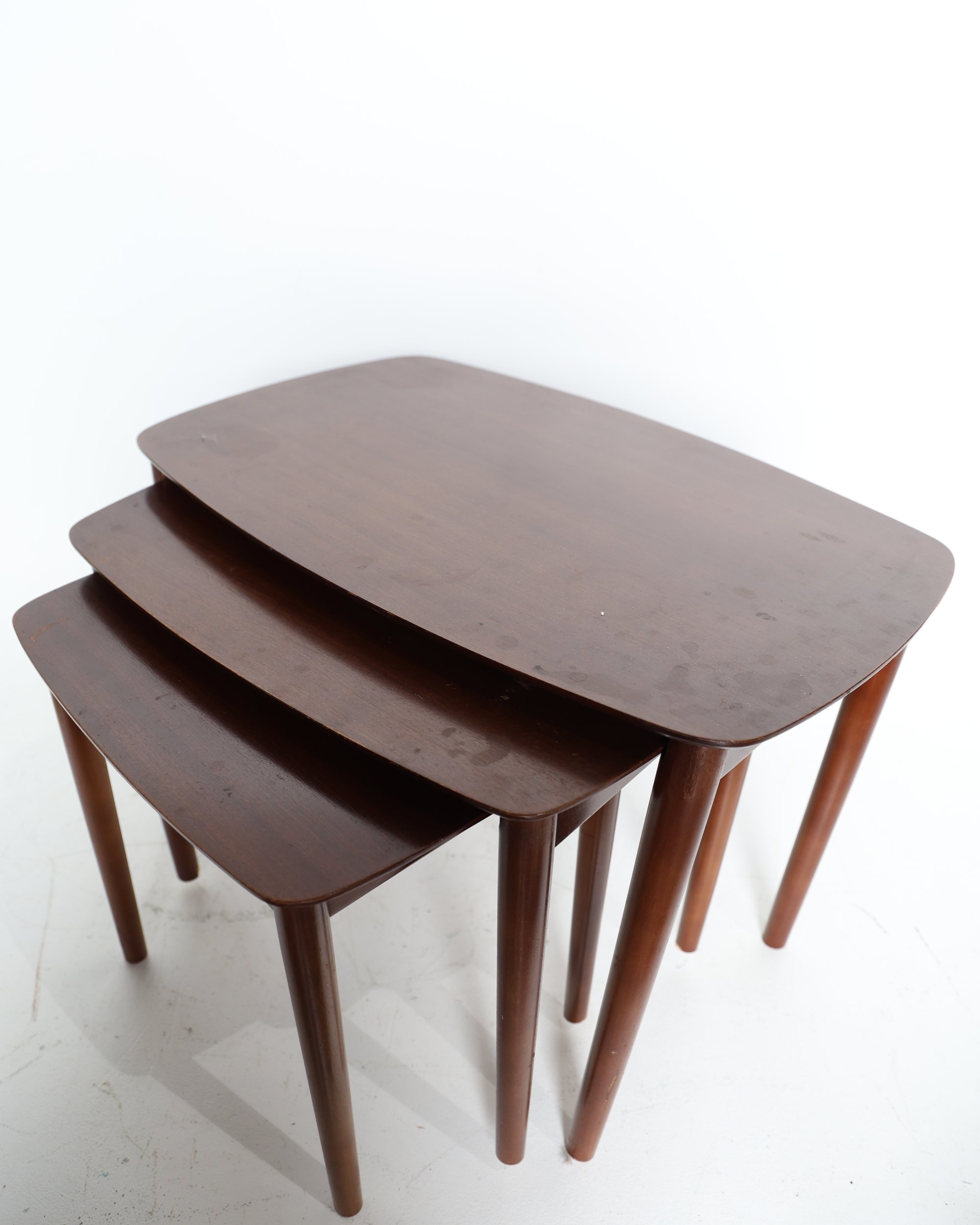 Mid Century Style Nest of Three Wooden Tables with Tapered Legs